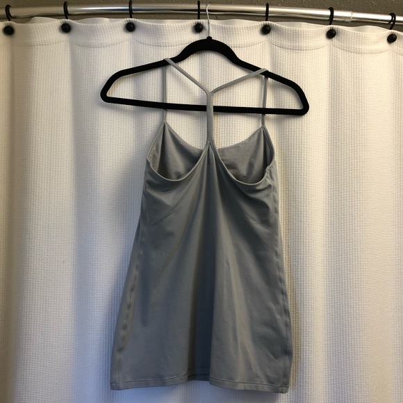 Lululemon Light Pale Blue Power Y Tank, Size 8 - Picture 2 of 2